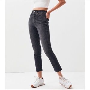 Levi’s Wedgie Skinny Raven’s Wing Gray Black High Rise Jeans